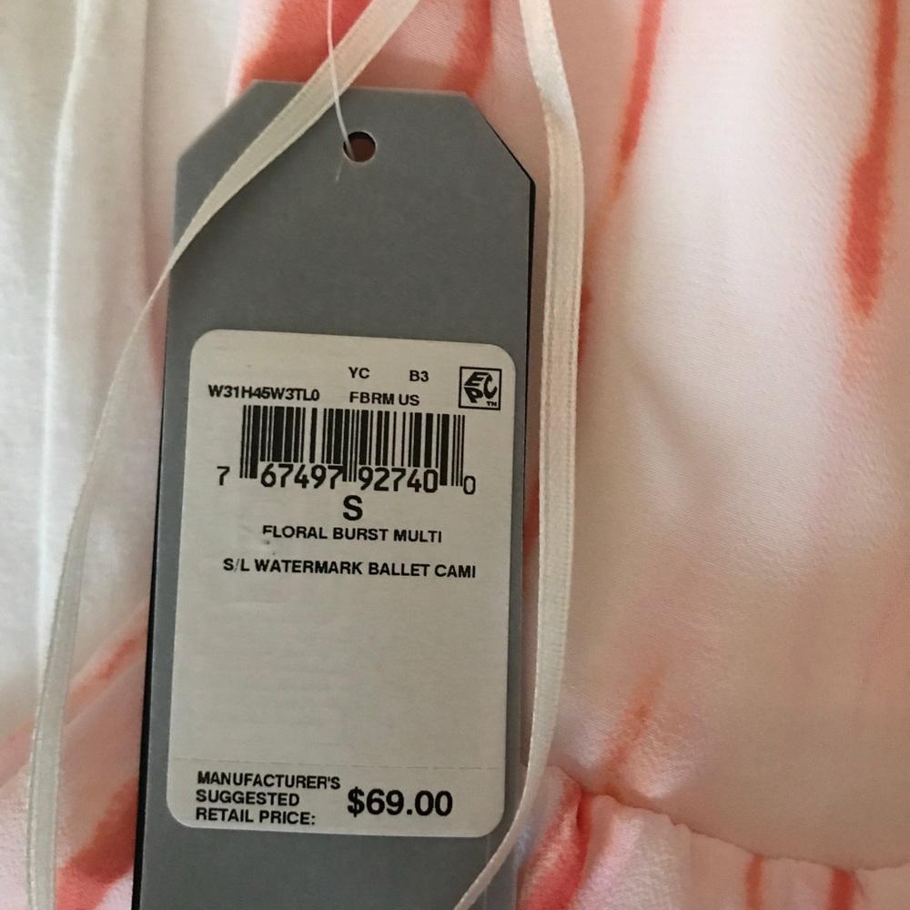 Guess pink Peplum top - Picture 4 of 6